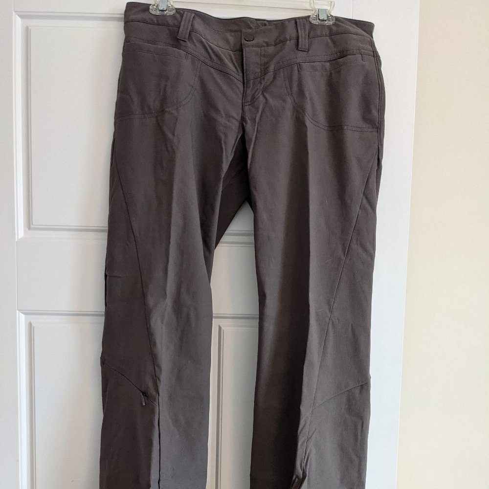 Athleta Pants Excellent Condition - image 1